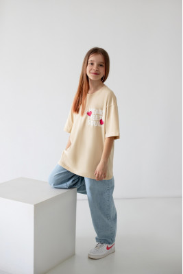 Футболка для дівчат